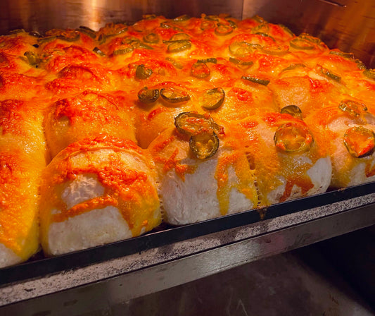 Cheese Jalapeño Brötchen