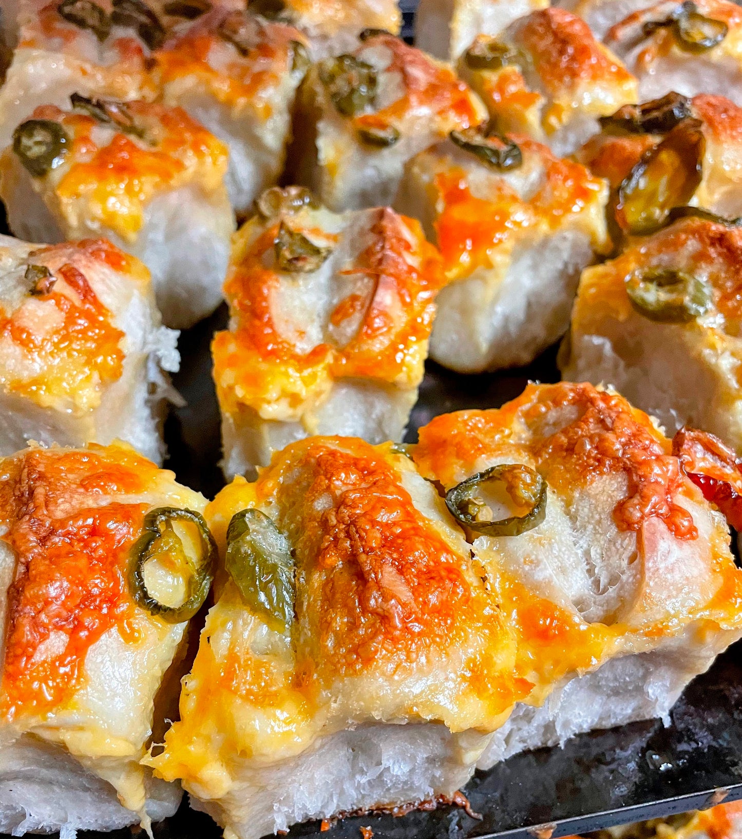 Cheese Jalapeño Brötchen
